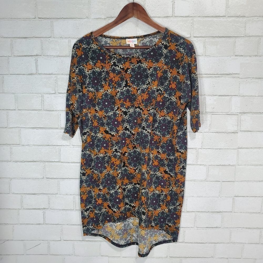 LuLaRoe short sleeve tee